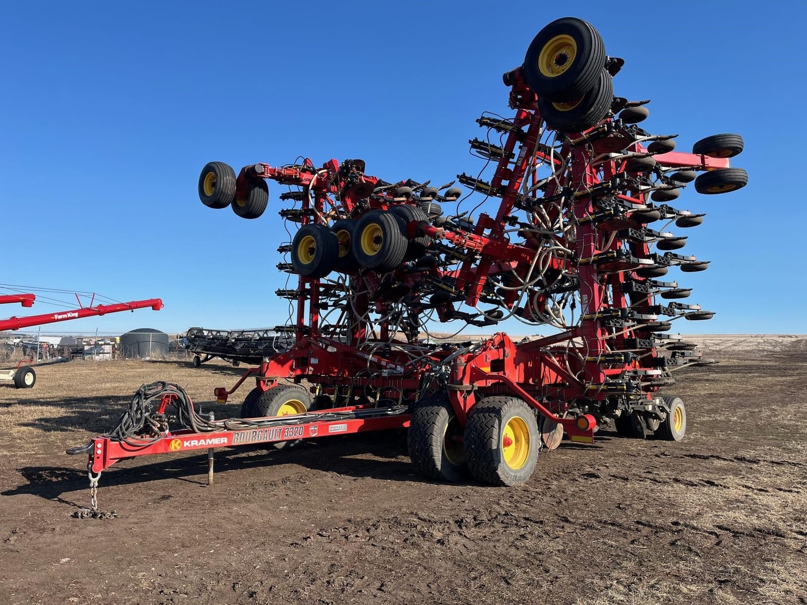 2013 BOURGAULT 3320-66