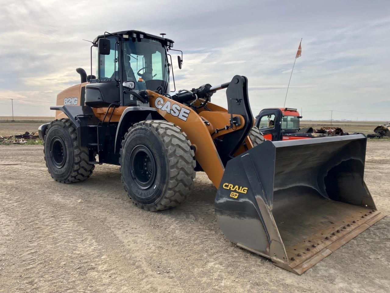 2023 CASE 821G