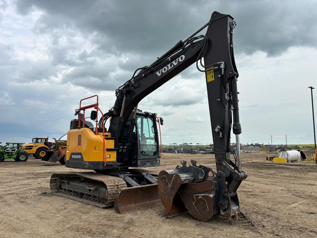 2022 VOLVO ECR145EL