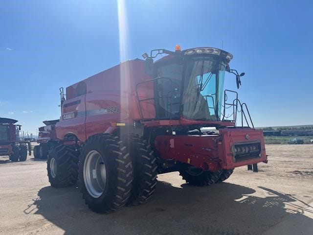 2016 CASE IH 8240