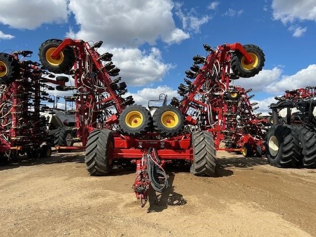 2015 BOURGAULT 3320-66