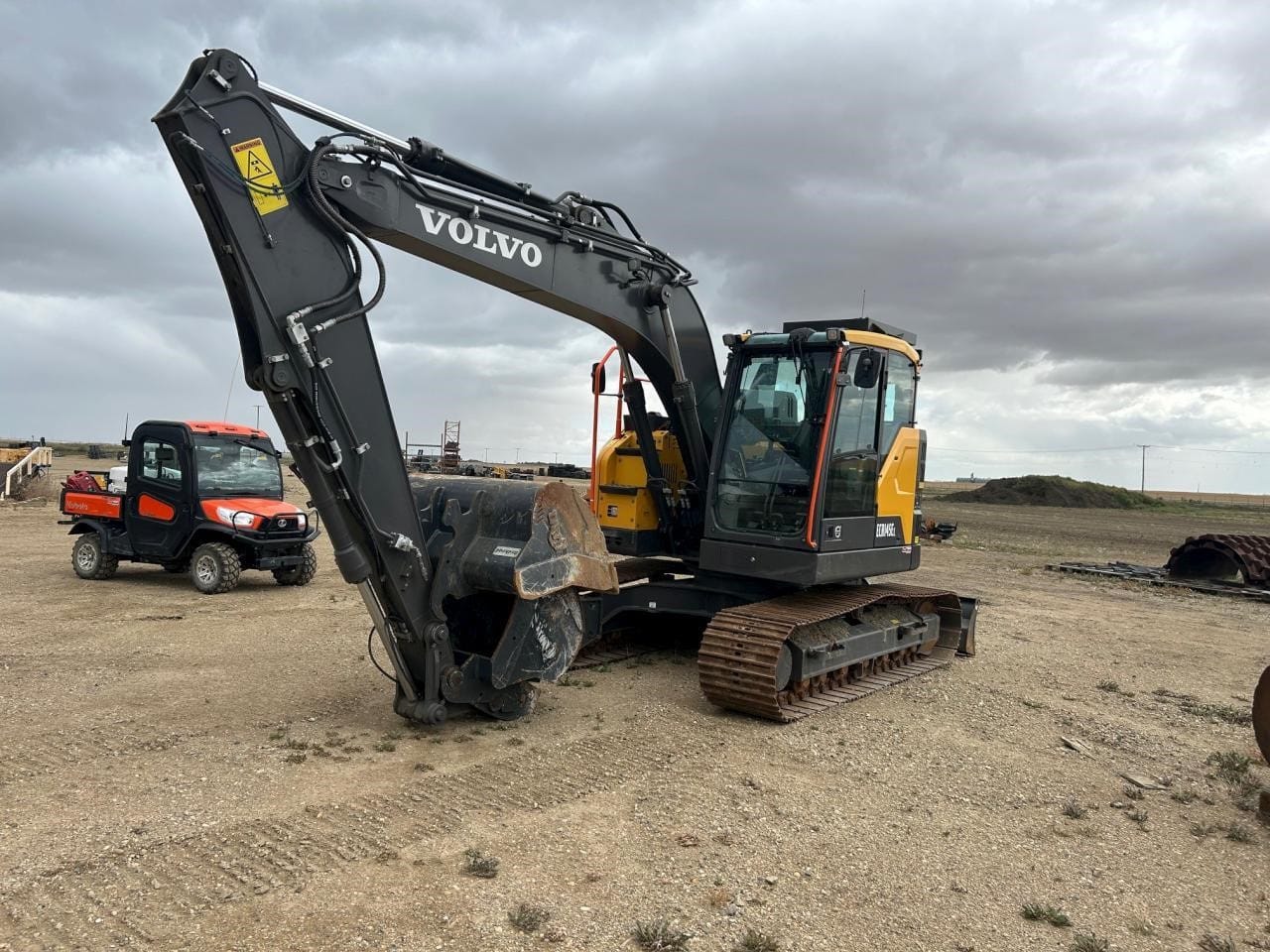 2023 VOLVO ECR145EL