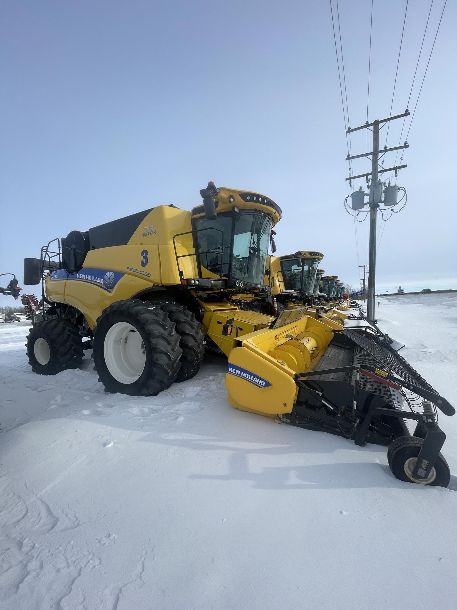 2019 NEW HOLLAND CR8.90