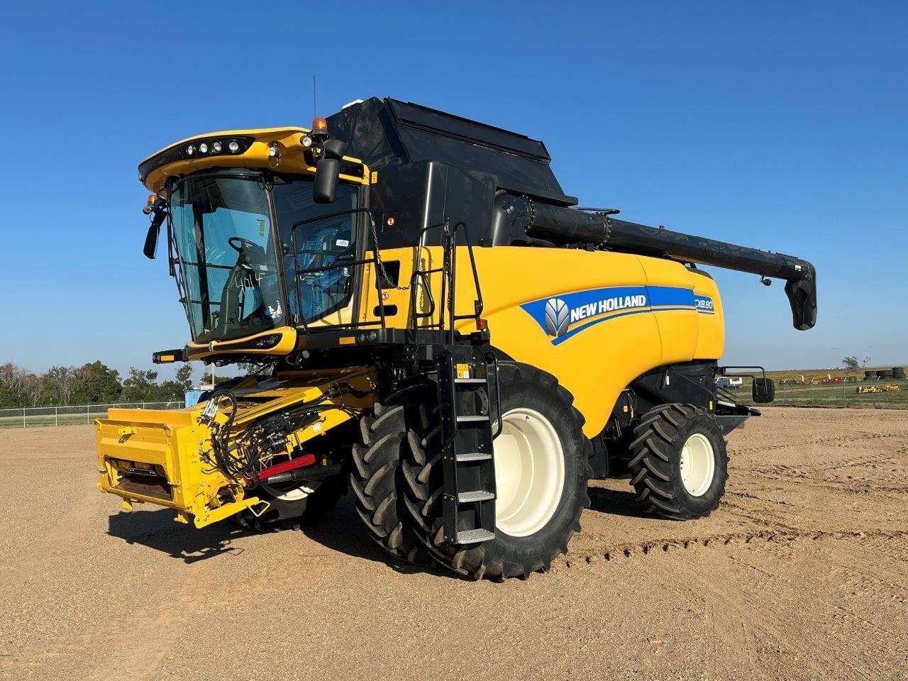 2017 NEW HOLLAND CX8.80