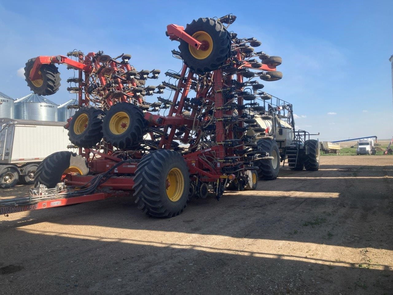 2018 BOURGAULT 3320-76