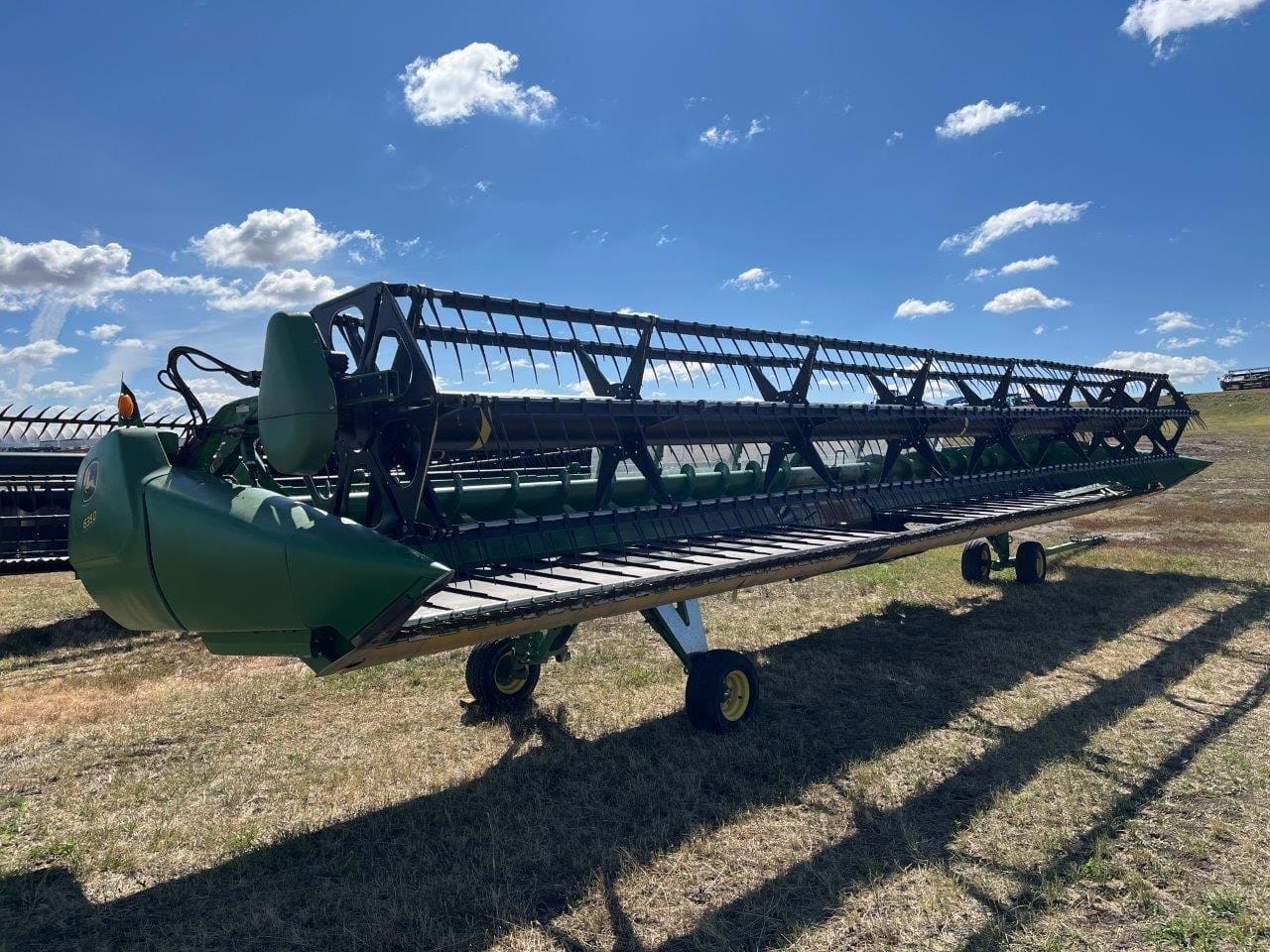 2012 JOHN DEERE 635D