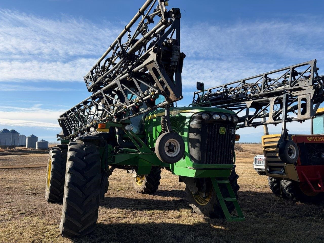 2005 JOHN DEERE 4920