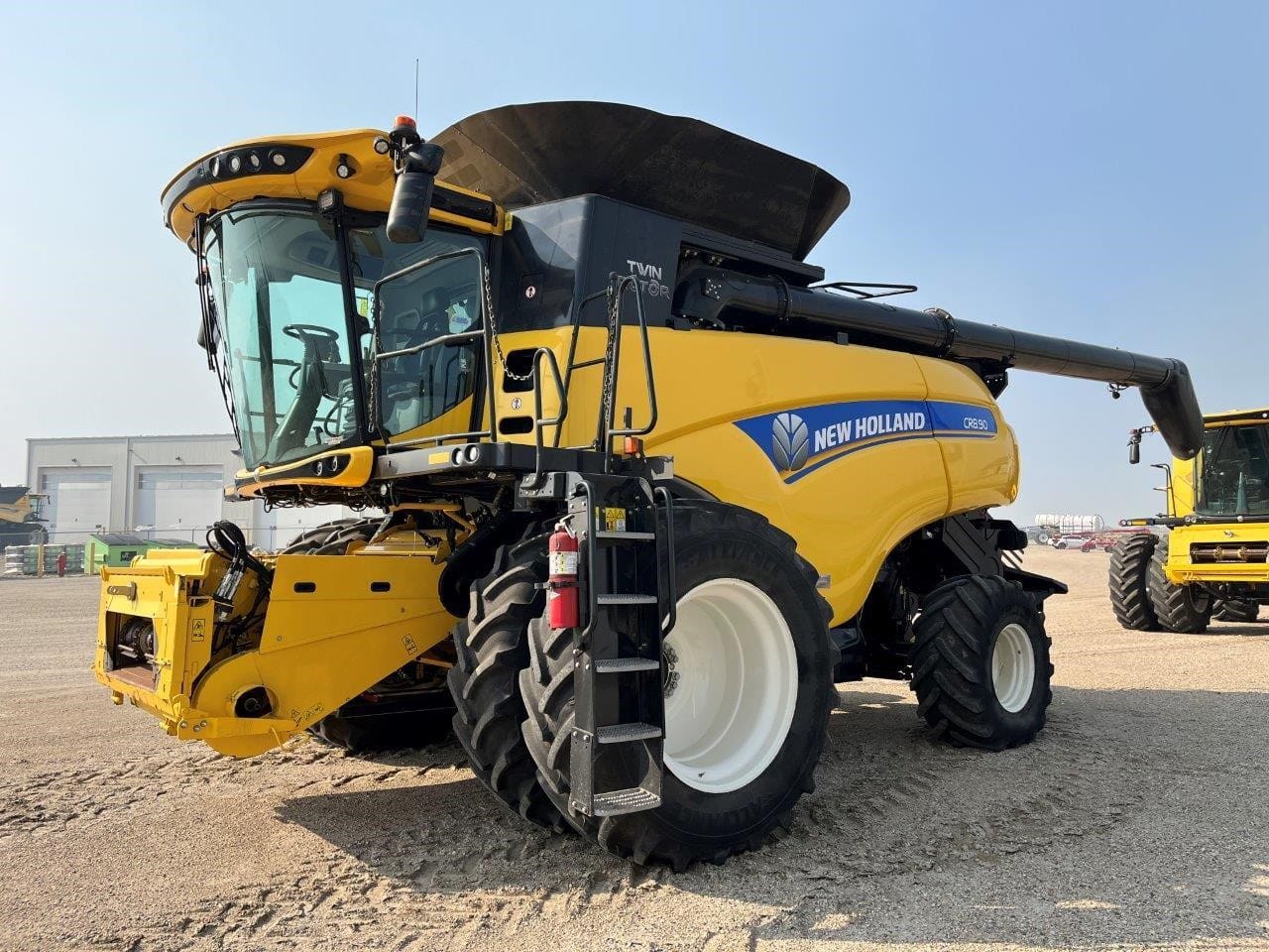 2017 NEW HOLLAND CR8.90