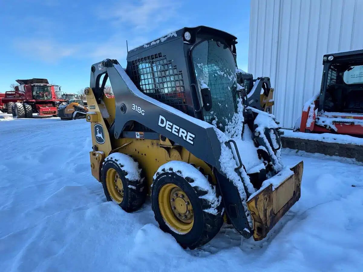 2022 DEERE 318G