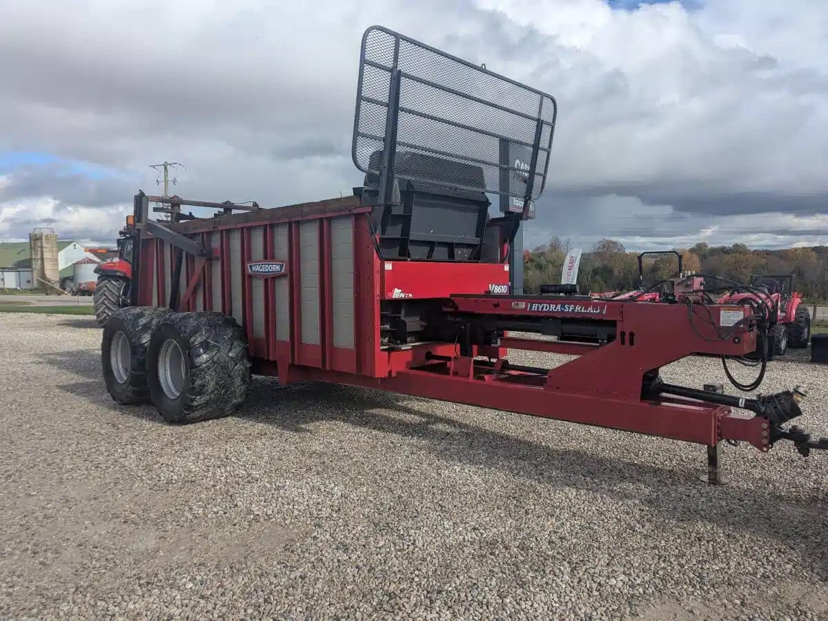 2022 Hagedorn HYDRA-SPREAD V8610