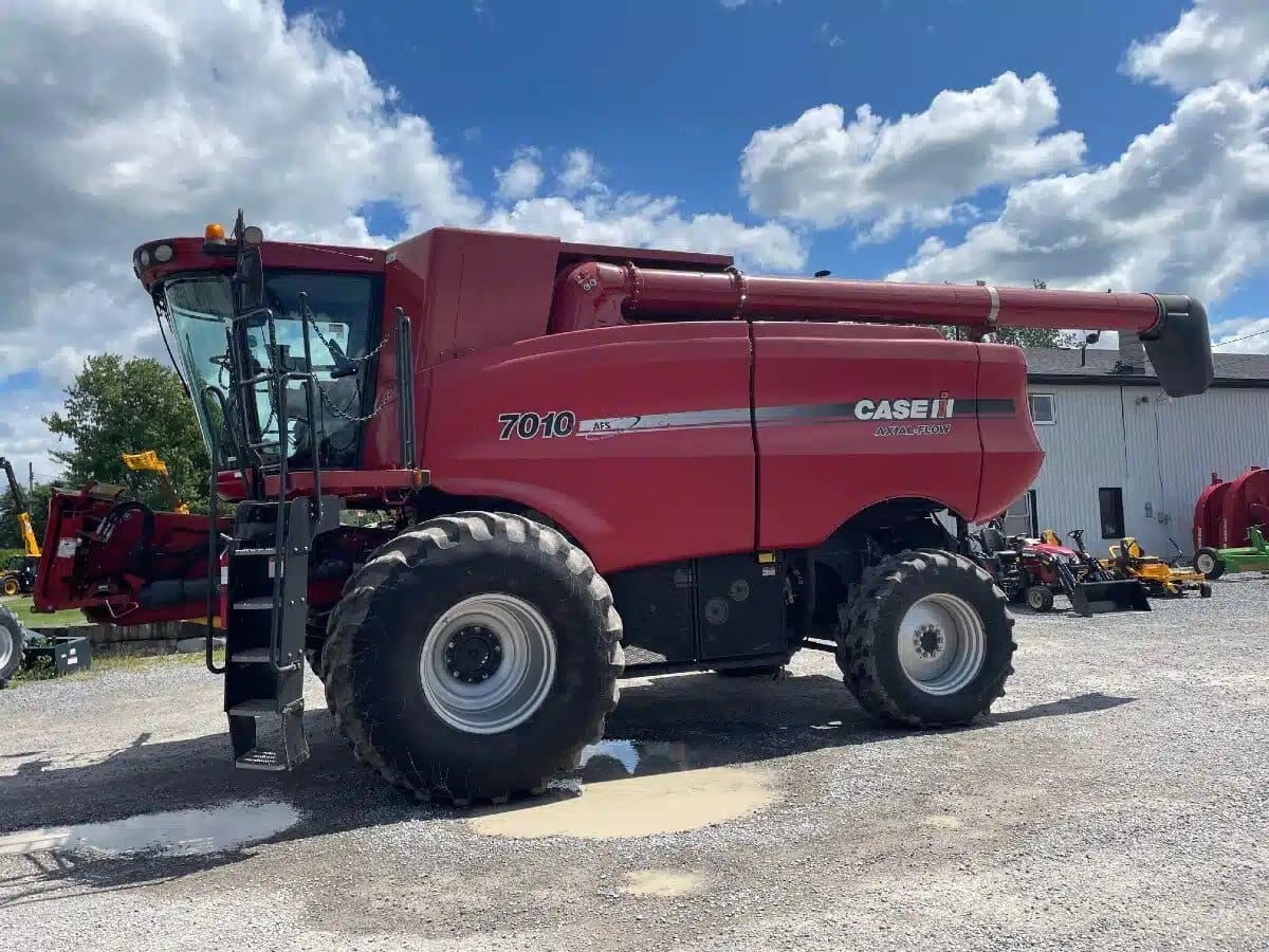 2009 Case IH 7010