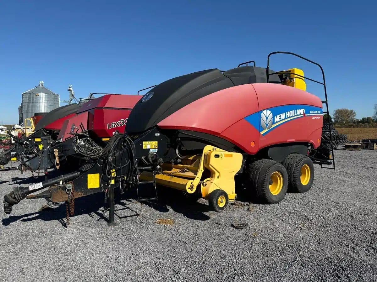 0 New Holland BB330