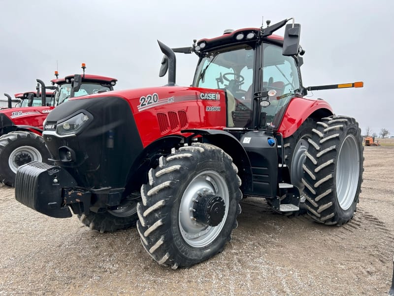 2024 CASE IH MAGNUM 220 TRACTOR