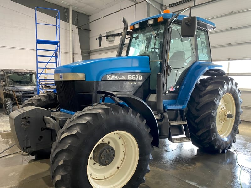 1997 NEW HOLLAND FORD 8670 TRACTOR