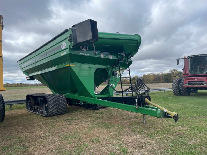 2015 J&M 1326-22T GRAIN CART