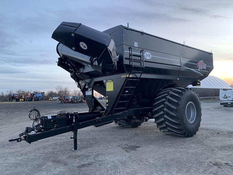 2024 J & M 1112-20S EXTENDED REACH AUGER GRAIN CART***SPECIAL PRICING***