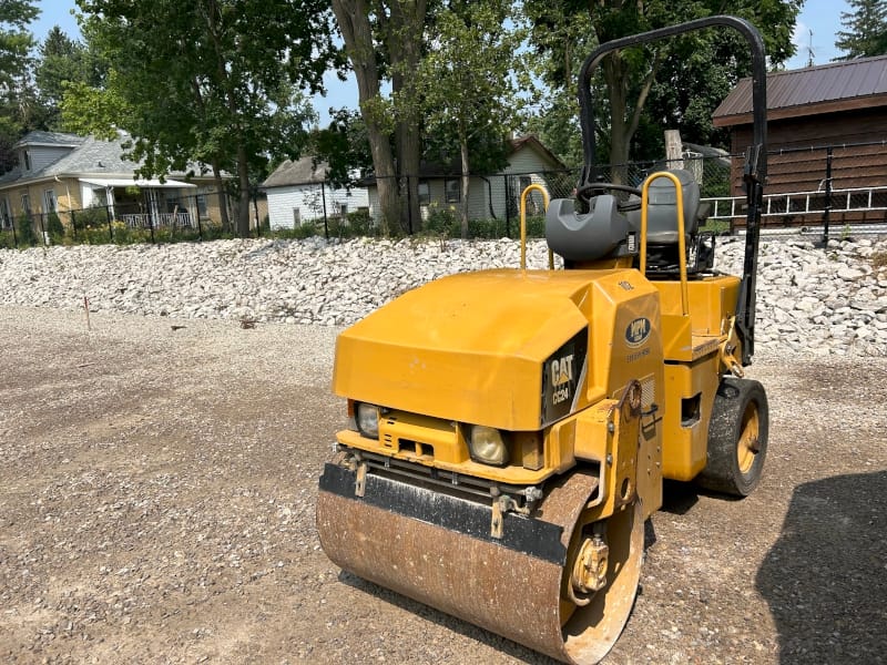 2012 CATERPILLAR CC24 TANDEM DRUM ROLLER