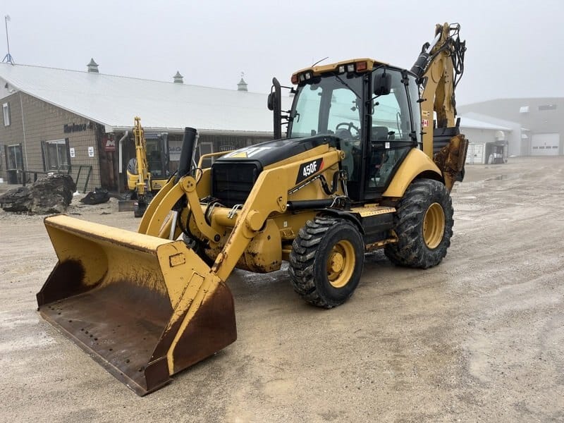 2014 Caterpillar 450F Backhoe