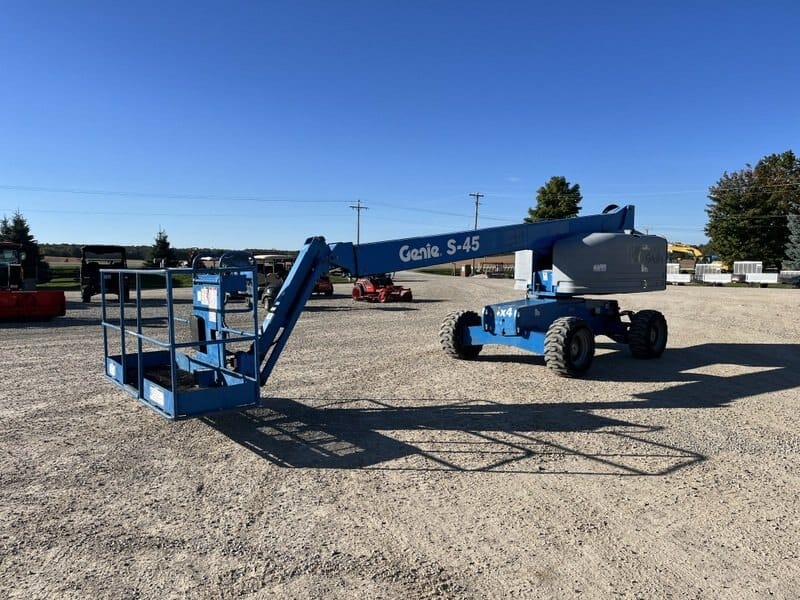 2007 GENIE S45 MANLIFT