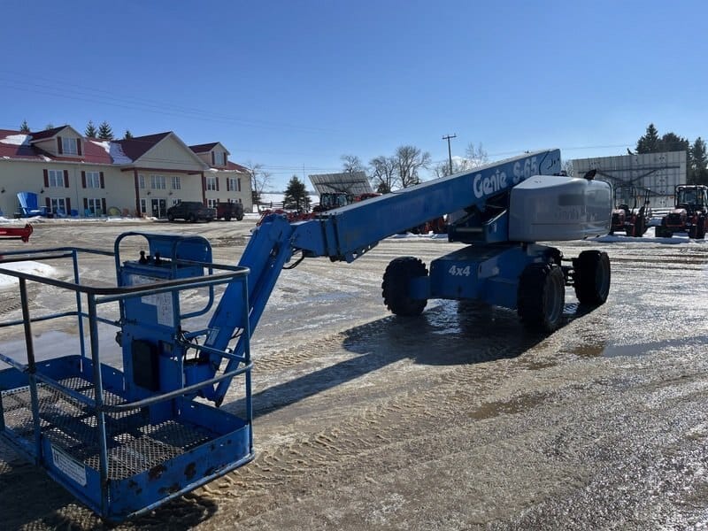 2005 GENIE S65 Manlift