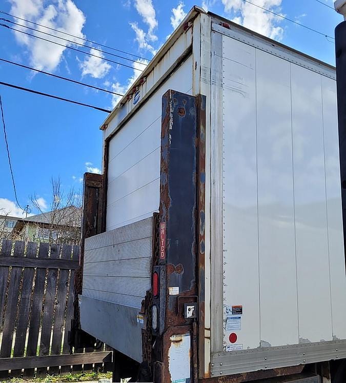 2013 Kenworth T370 Van Truck