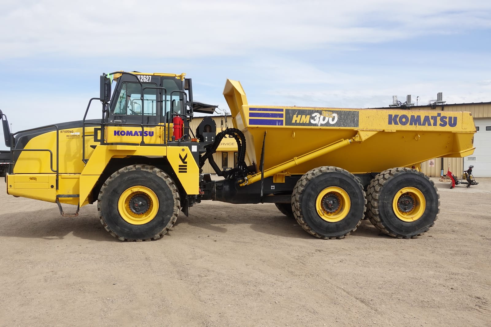 2022 Komatsu HM300-5