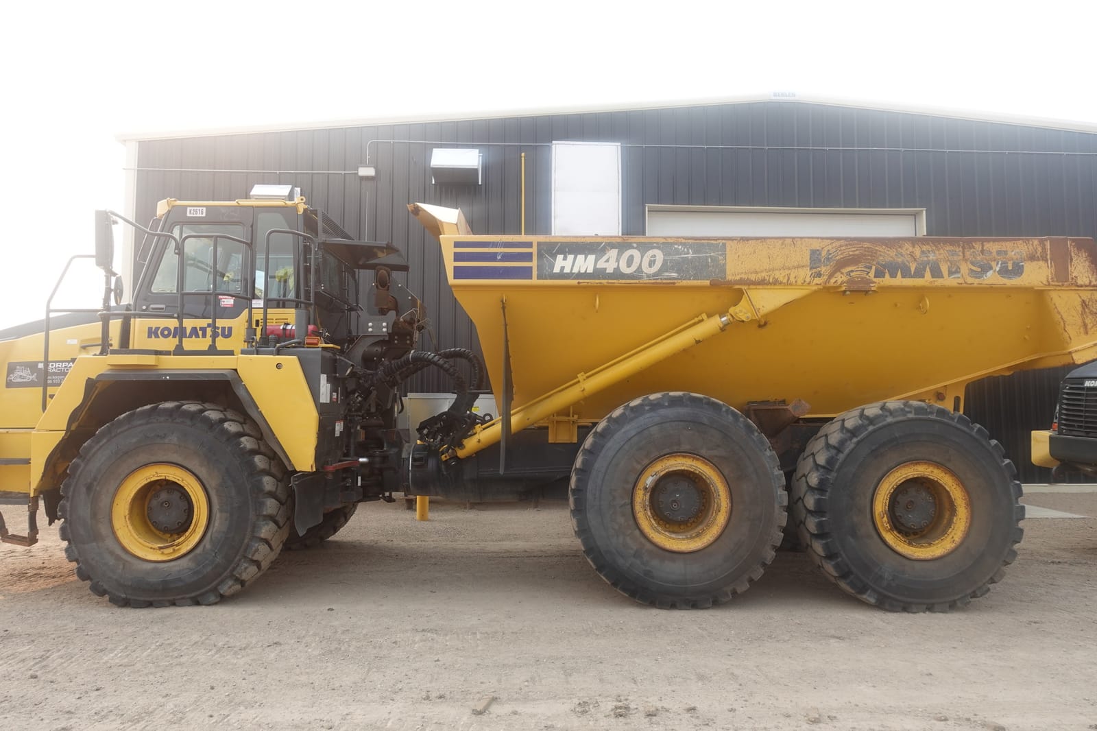 2018 Komatsu HM400-5