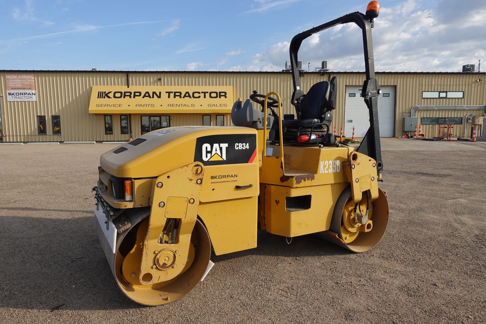 2011 Caterpillar CB34