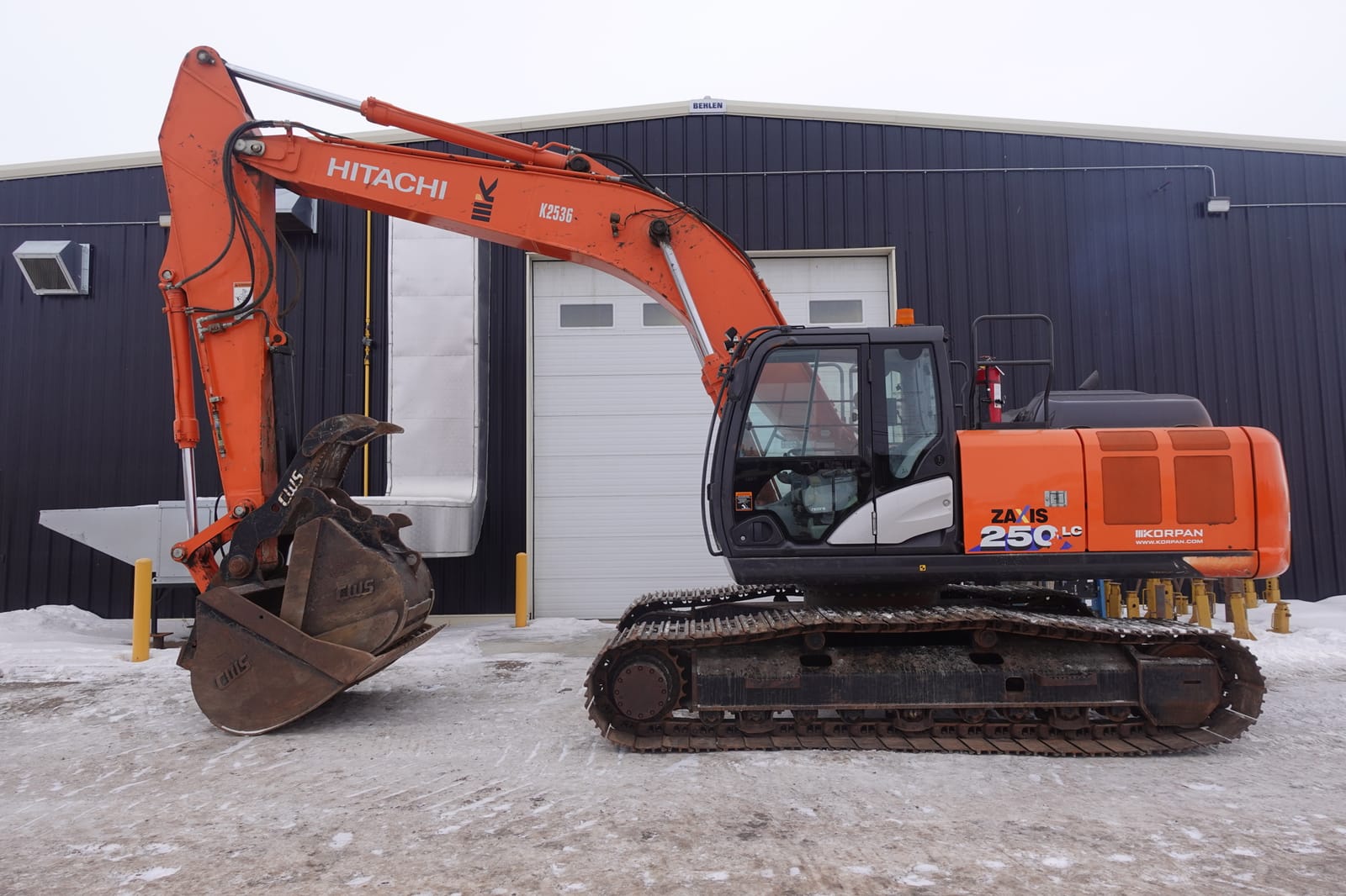 2021 Hitachi ZX250LC-6