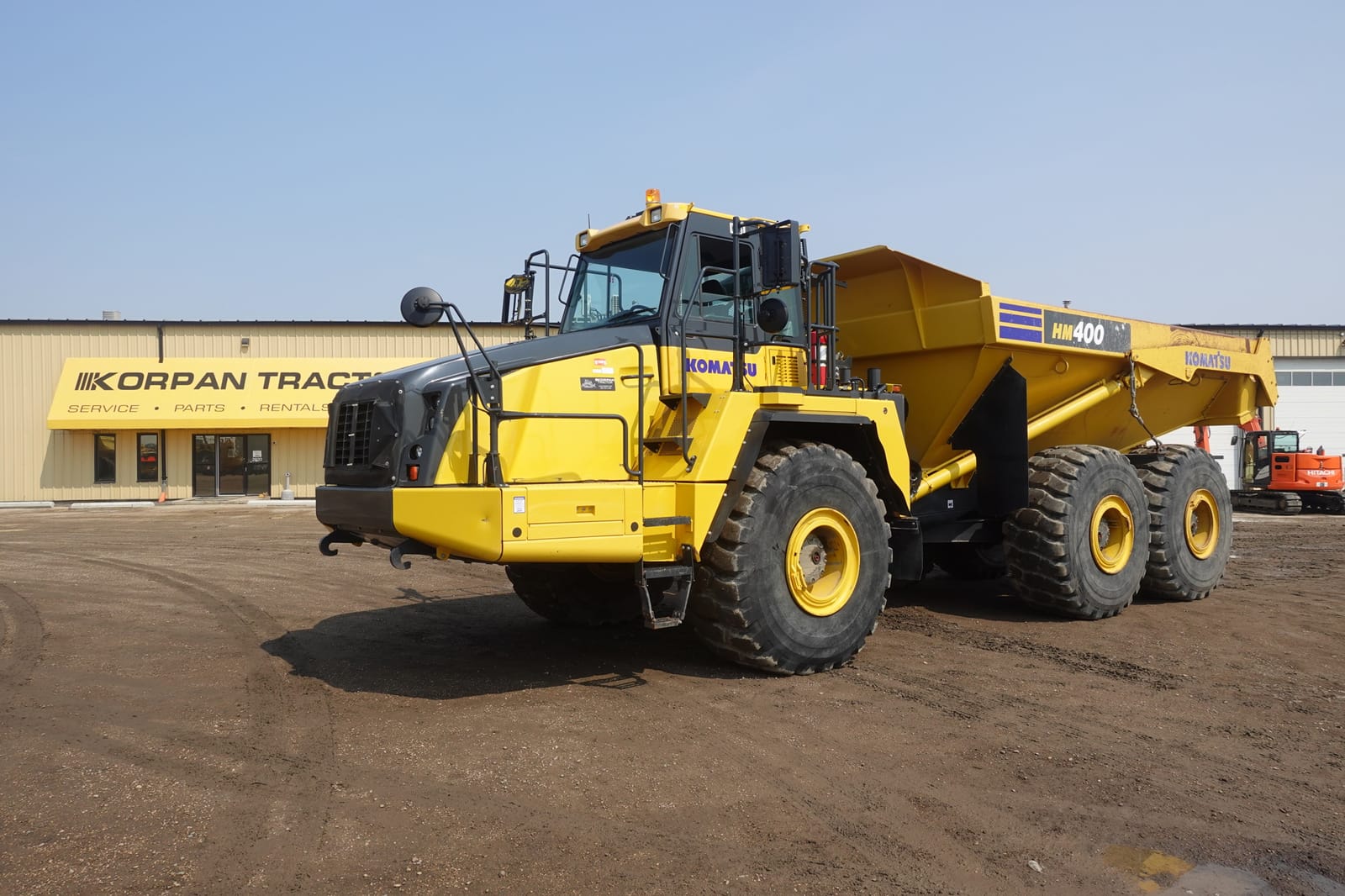 2022 Komatsu HM400-5