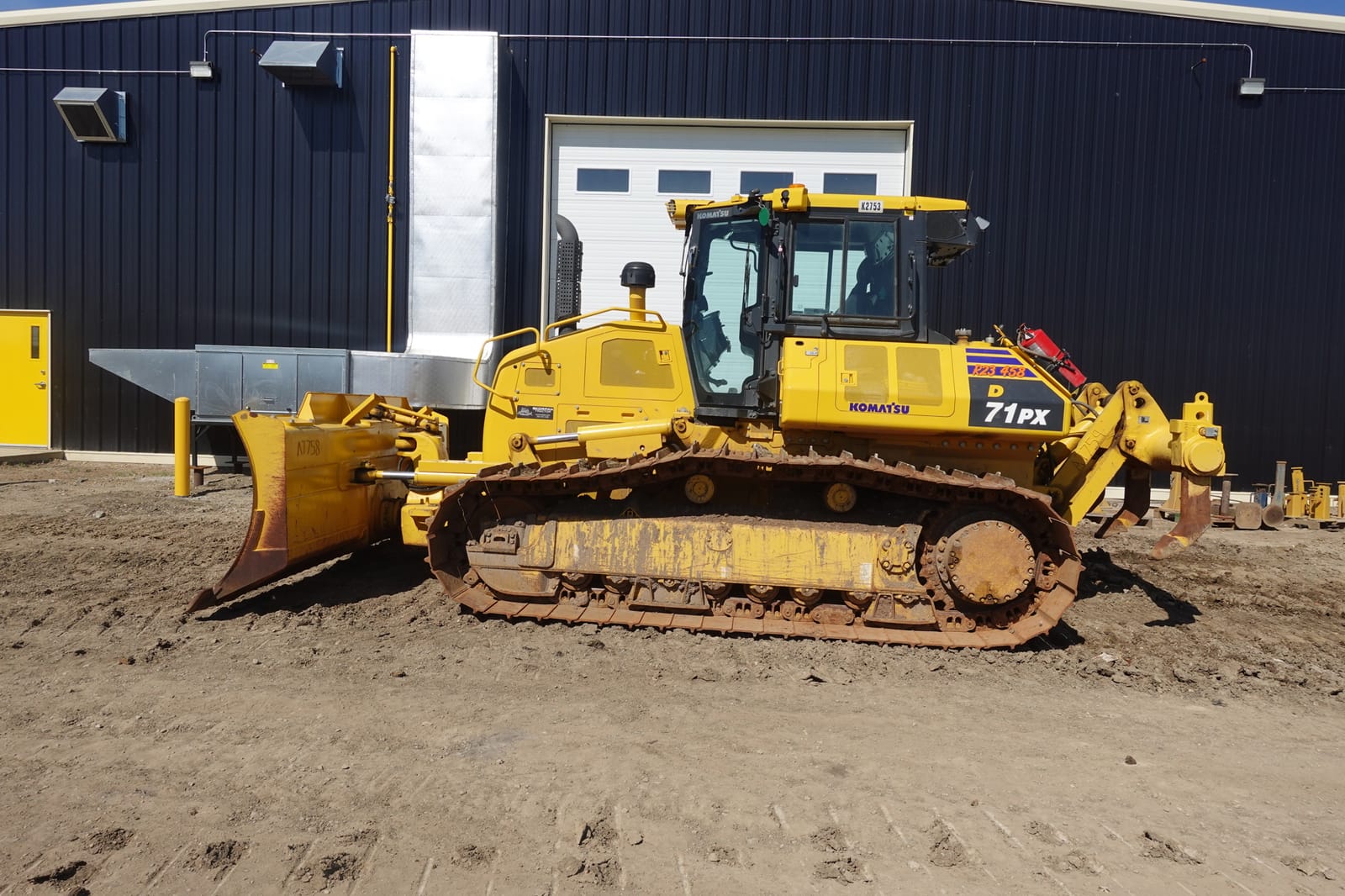 2023 Komatsu D71PX-24