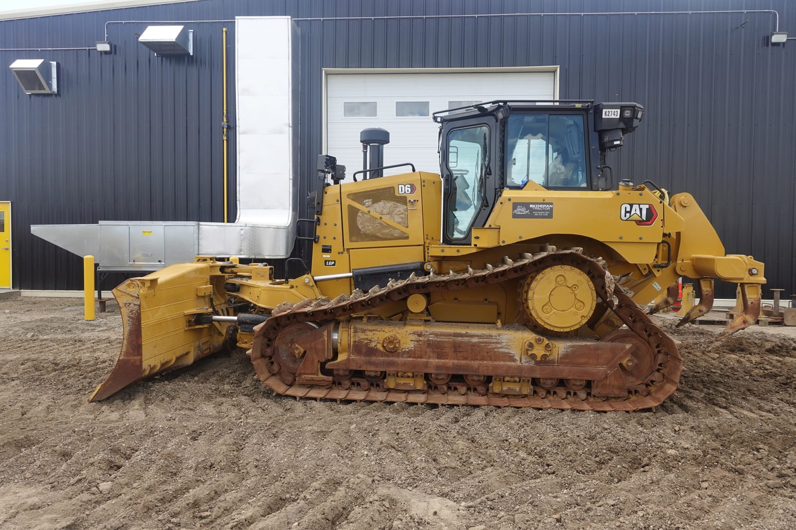 2023 Caterpillar D6-20VP