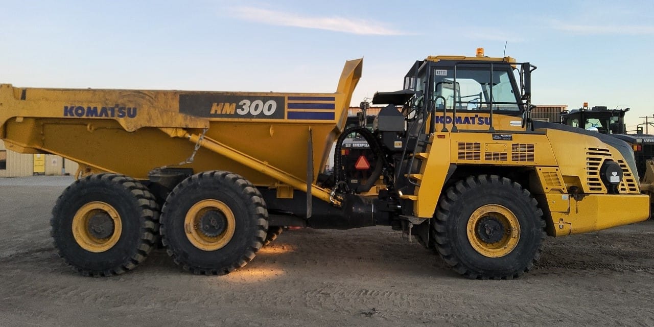 2022 Komatsu HM300-5