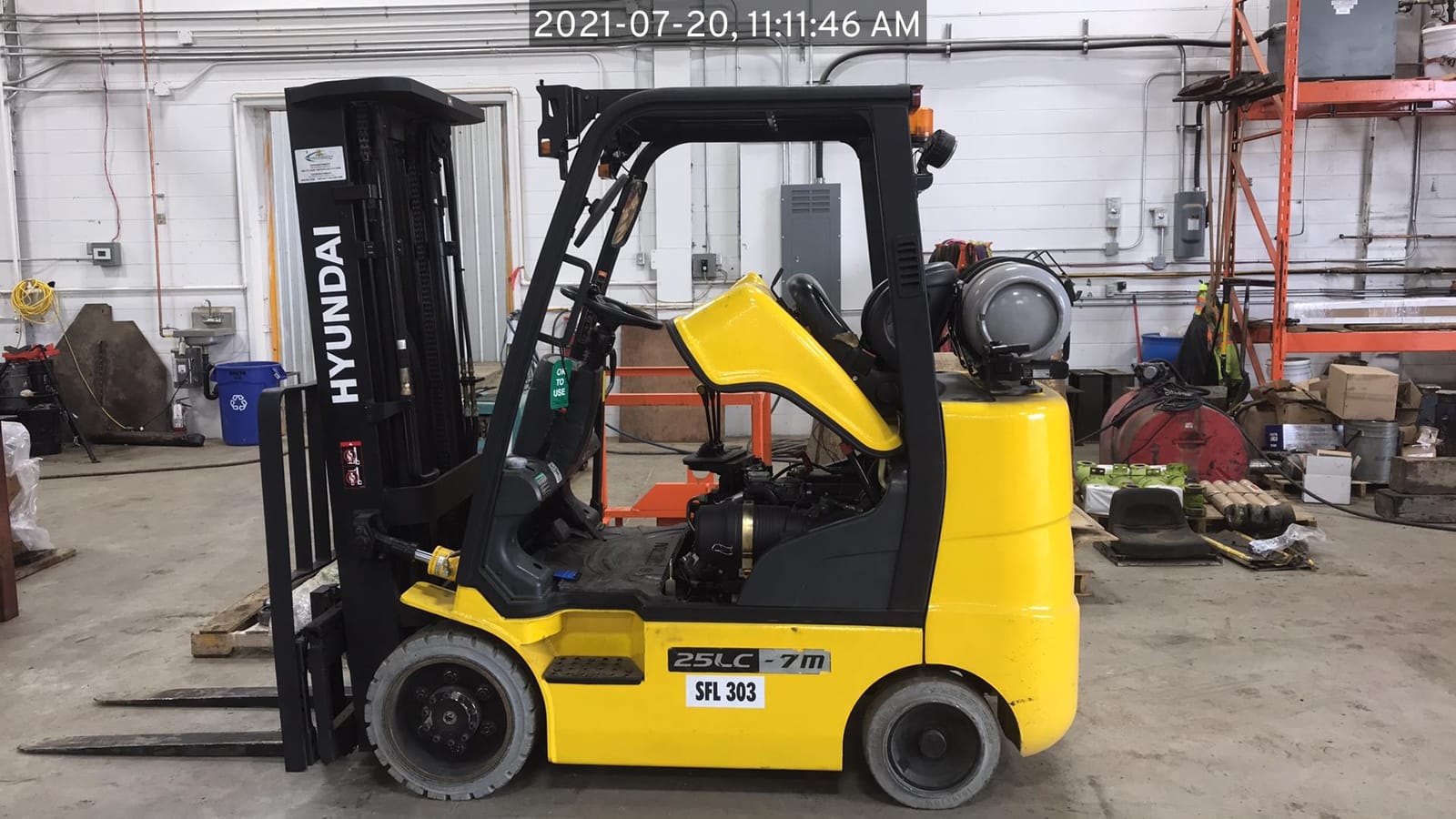 2016 Hyundai 25LC-7