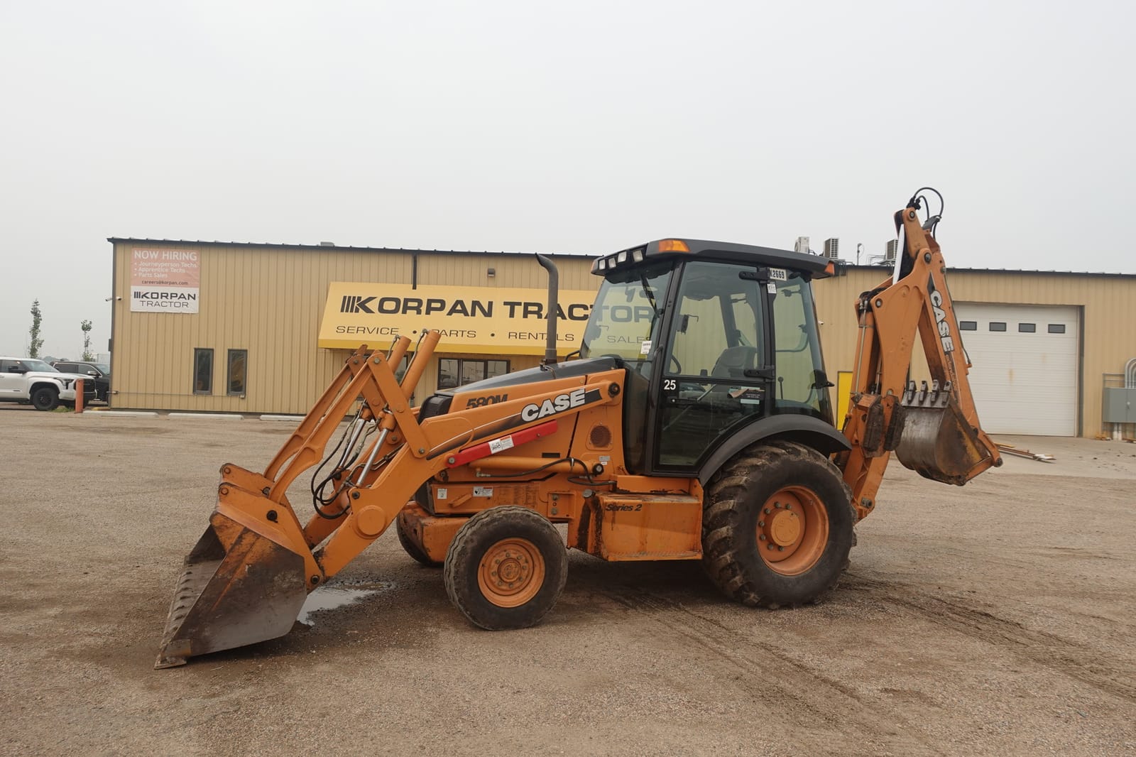 2005 Case 580M