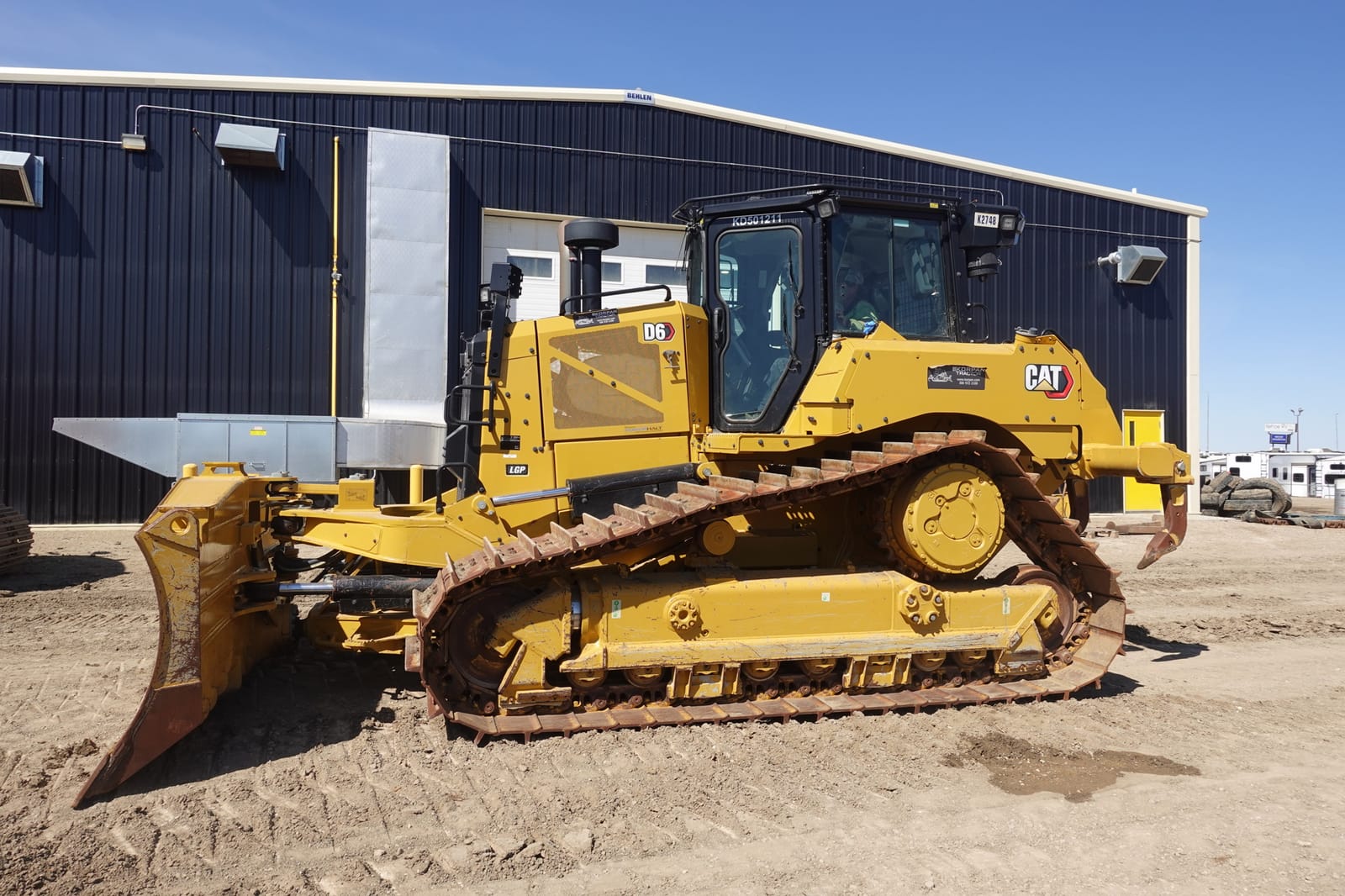 2023 Caterpillar D6-20VP