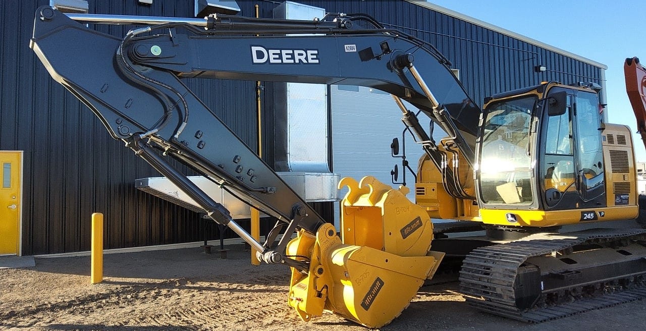 2025 John Deere 245P