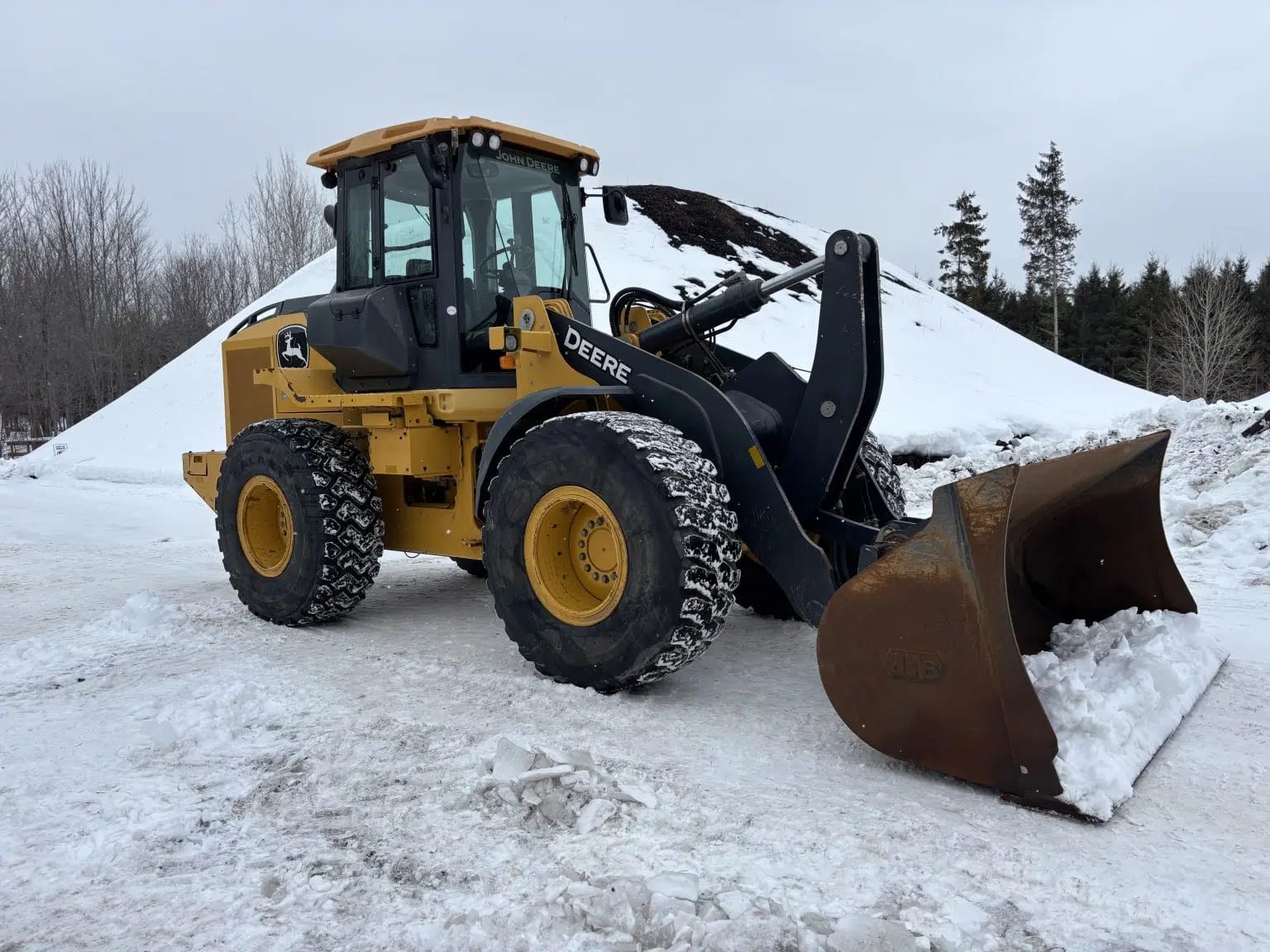 2020 John Deere 544L