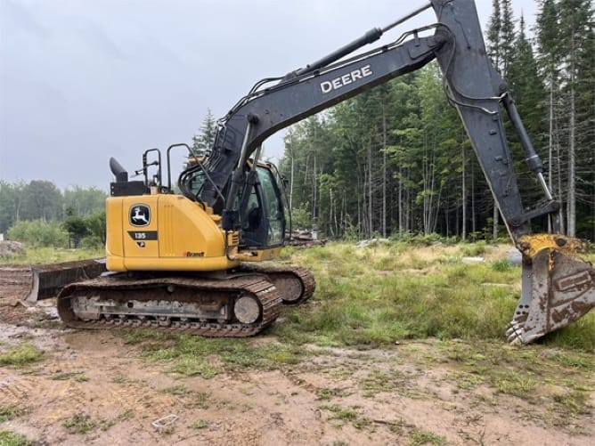 Deere 135P