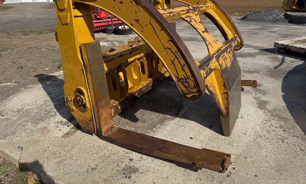 Log Grapple fit sur loader