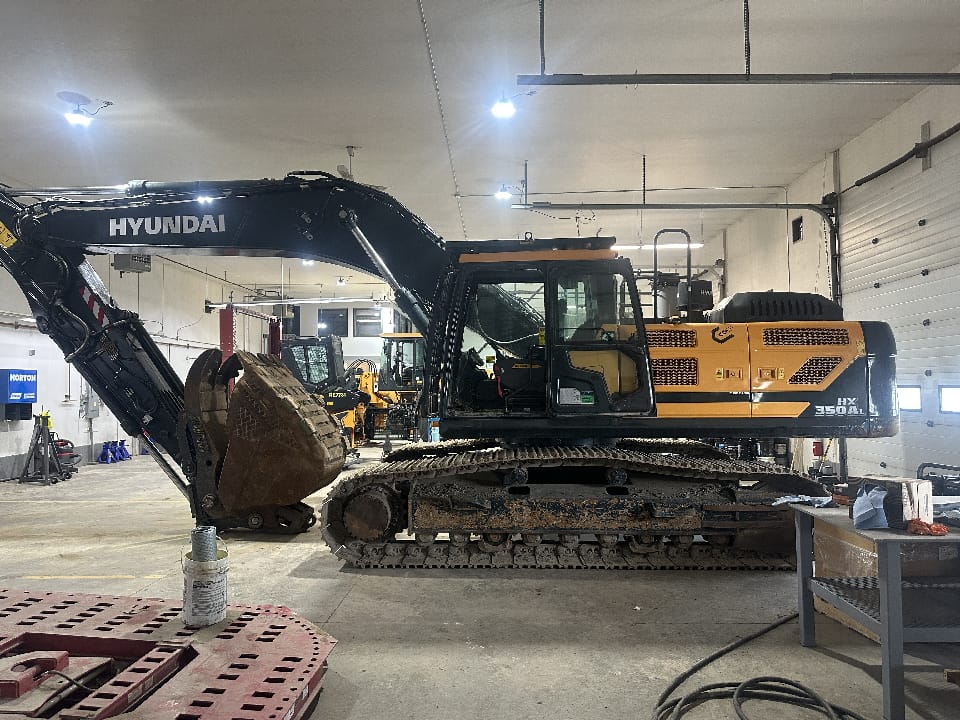 2023 Hyundai HX350AL