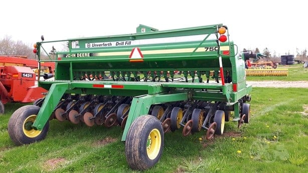 1994 JOHN DEERE 750