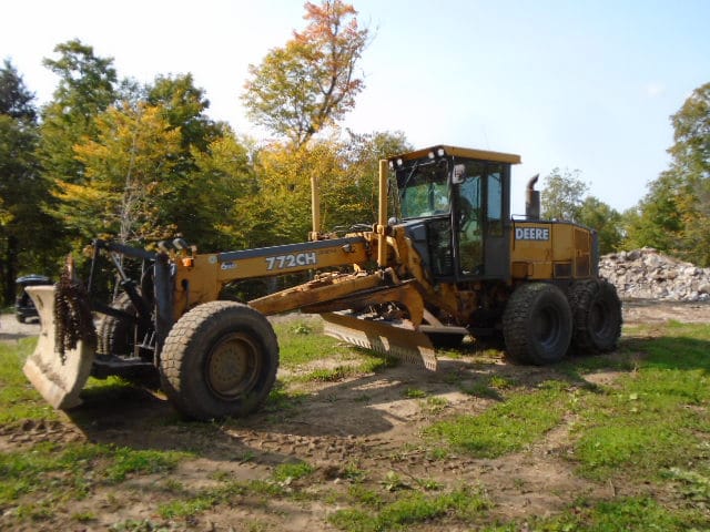 John Deere 772CH II 2005