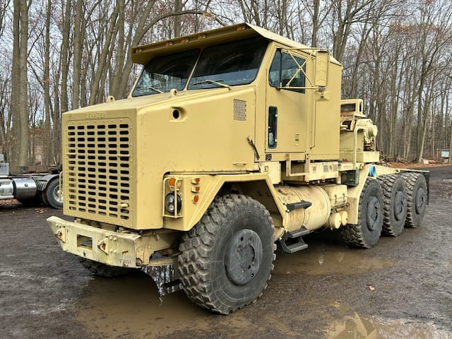 Oshkosh M1070 8×8 2001