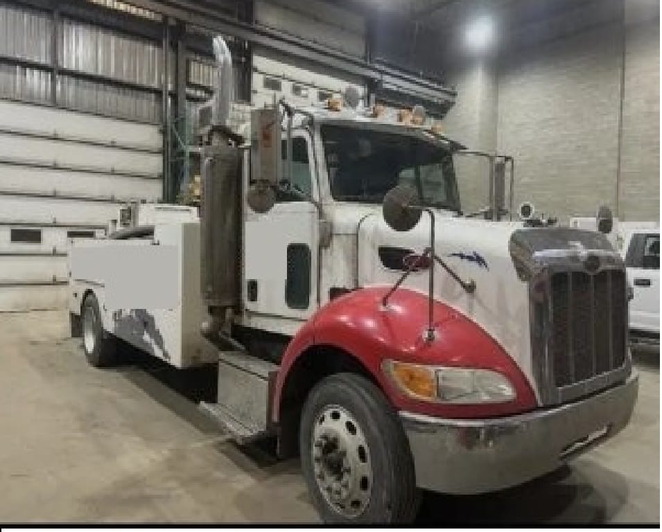 Schwing sur Peterbilt WP750 18X 2007