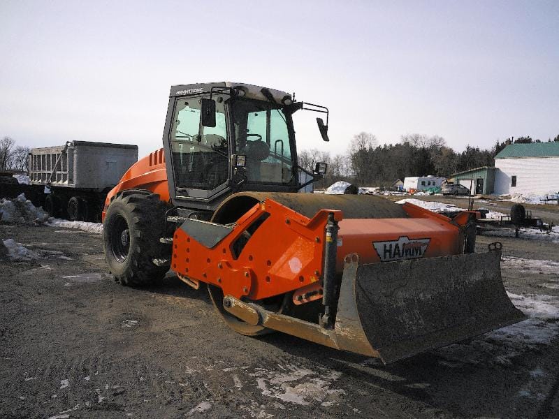 Hamm H16i 2015