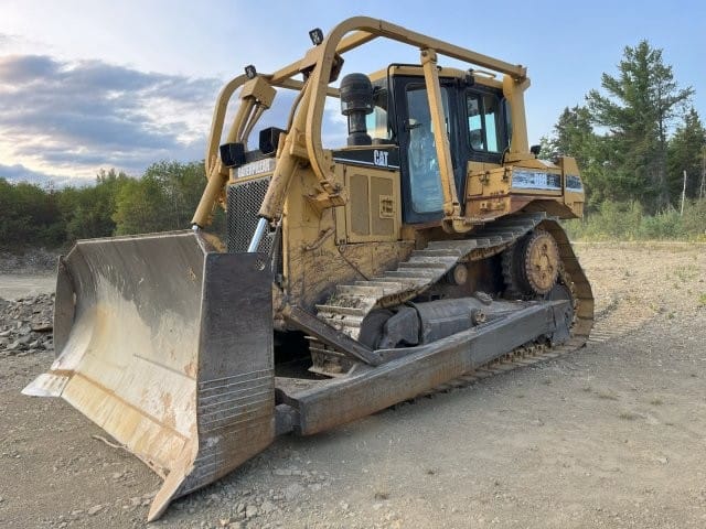 Caterpillar D6R XL 2000