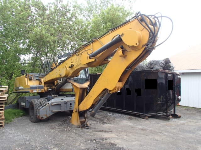 Liebherr A924 2003