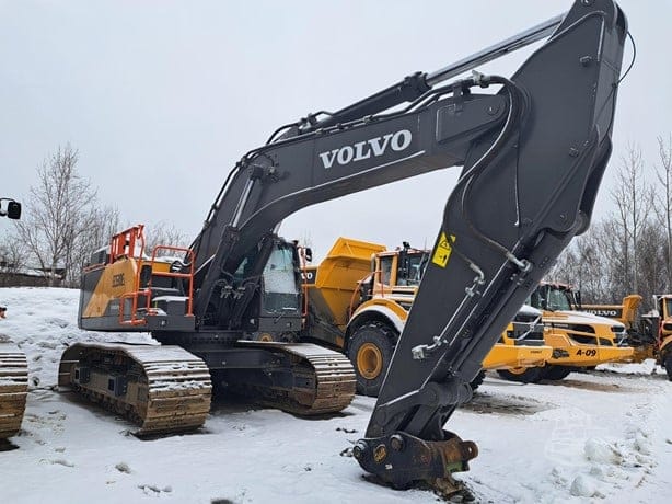 2023 VOLVO EC530EL