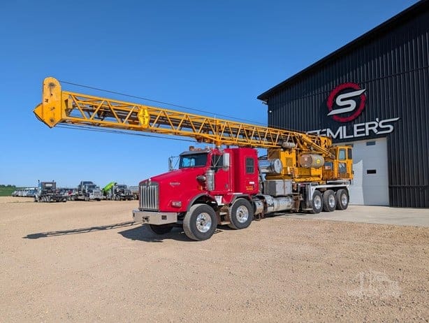 2013 KENWORTH T800